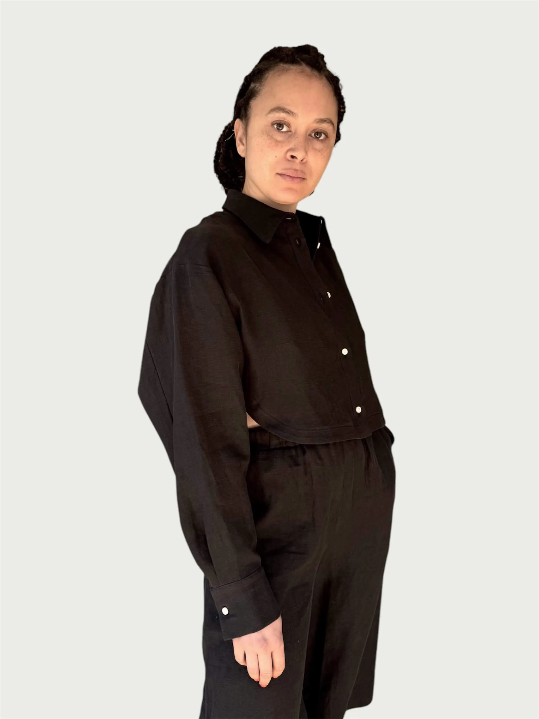 Linen Arc Button Up in Black