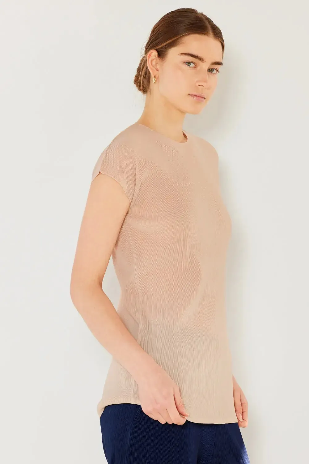 women rib pleated cap sleeve top